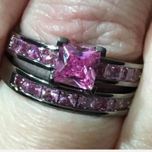 NWT! Size 9 - 2.3ct Black & Pink Sapphire Ring Set
